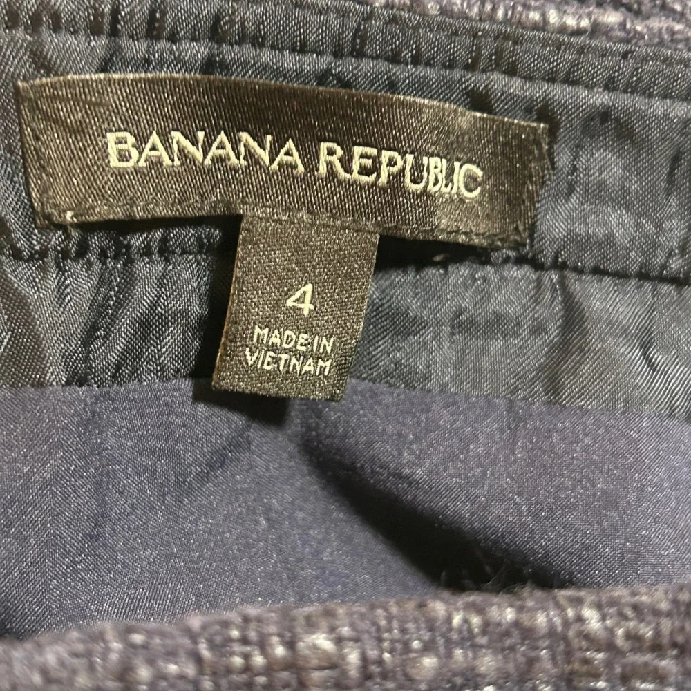 Banana Republic Navy Tweed Fringe Hem Pencil Skirt‎ Size 4